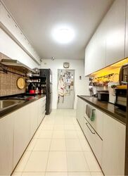 Hougang Avenue 9 (Hougang),  #575279801